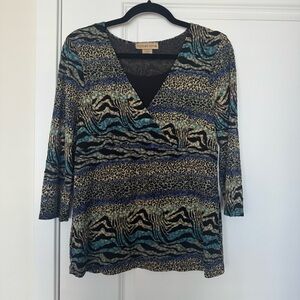 Notations Vintage Y2K Women's Blue and Black Animal Print V-Neck Blouse